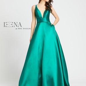 Mac Duggal Green Gown Ballgown Formal Dress